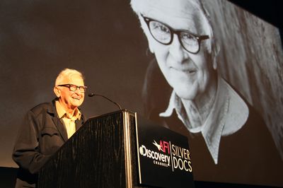 Albert Maysles addressing the audience at the Guggenheim Symposium.