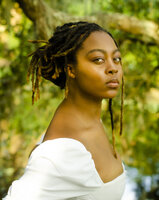 Headshot of Zandashe Brown