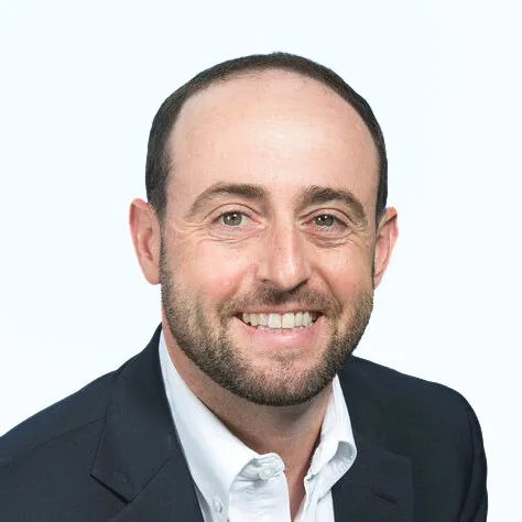 headshot of Seth Cohen